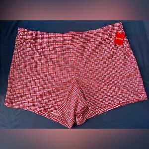 New with Tags - Spanx 6 inch sunshine shorts - hibiscus gingham